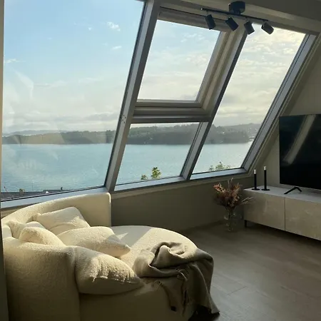 Апартаменты Single-family With Sea Views - Close To The Center *